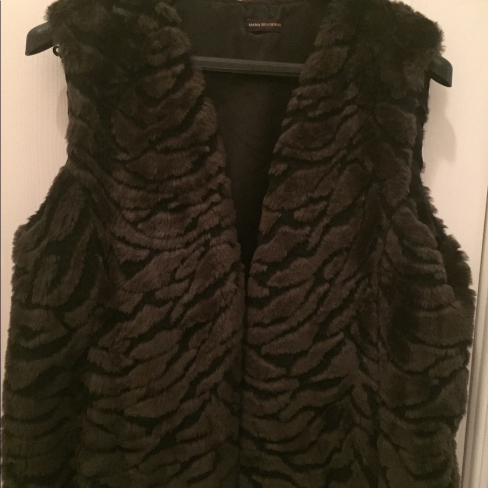 Dana Buchman Faux Fur Vest